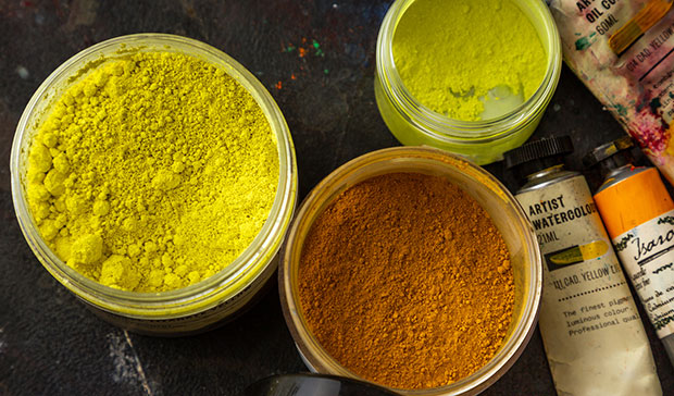 一系列黃色顏料,均具有不同的特性